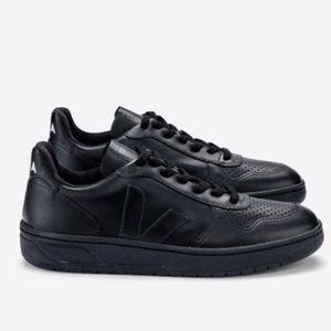 Veja V-10 Sneakers IT41